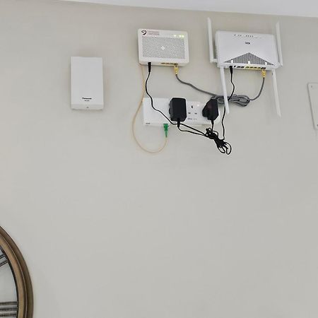 الشقق الفاخرة Modern Apartments Of 3 Bedrooms 5 Minutes To Haram Medina Exterior photo