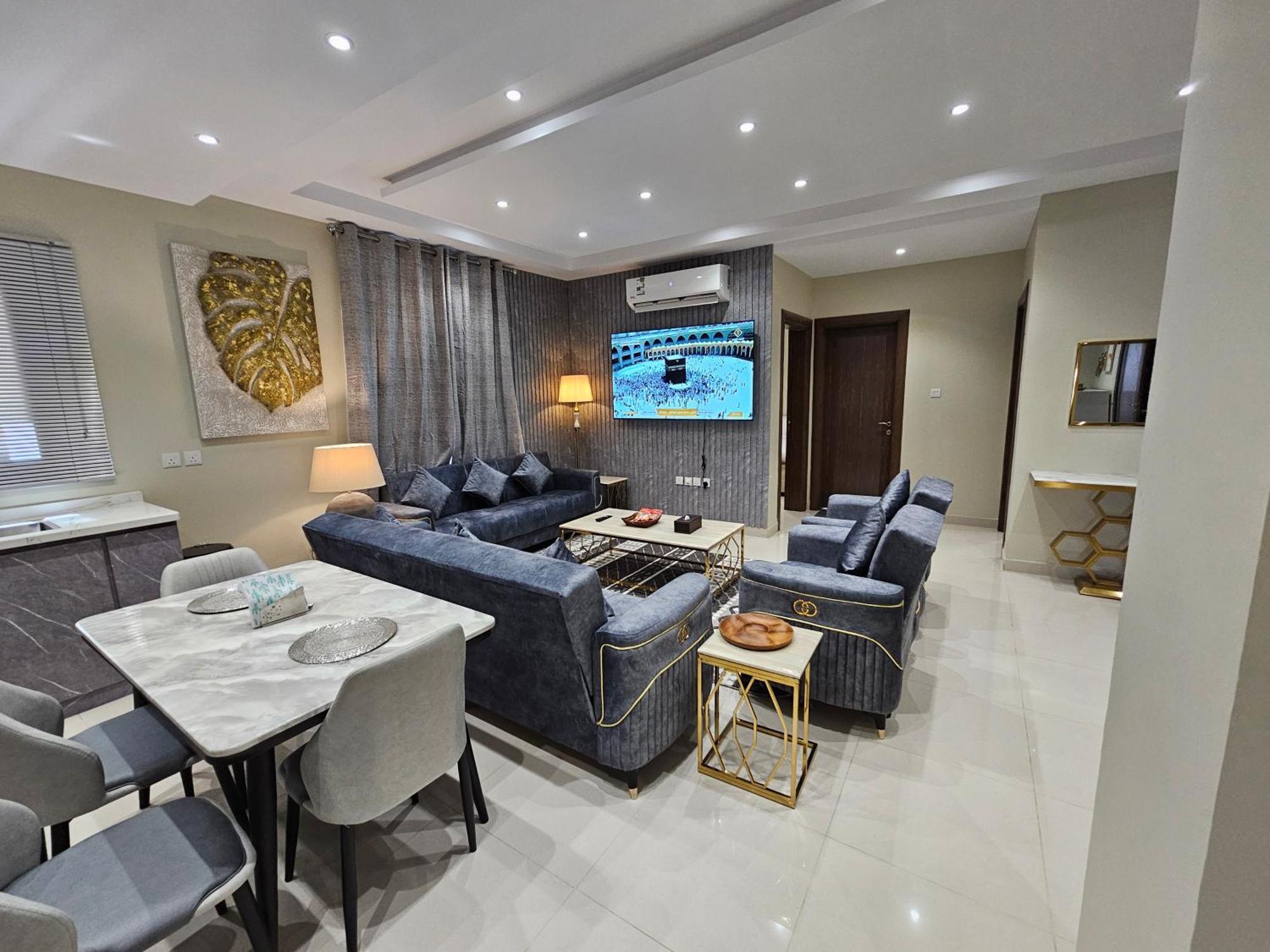 الشقق الفاخرة Modern Apartments Of 3 Bedrooms 5 Minutes To Haram Medina Exterior photo